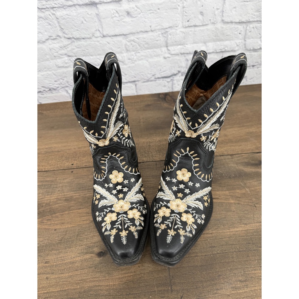 Dingo Primrose Women's 7 Black Leather Floral Embroidered Western Booties - Picture 4 of 13